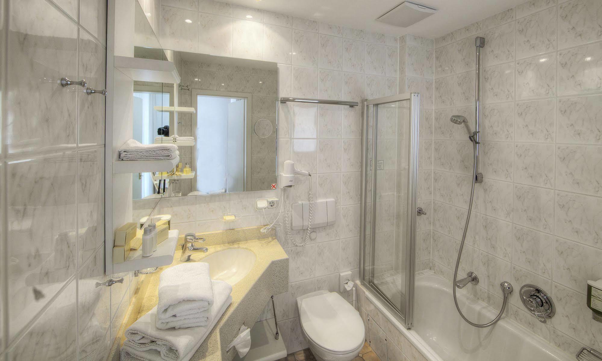 Hotel Ancora Тимендорфер Странд Екстериор снимка