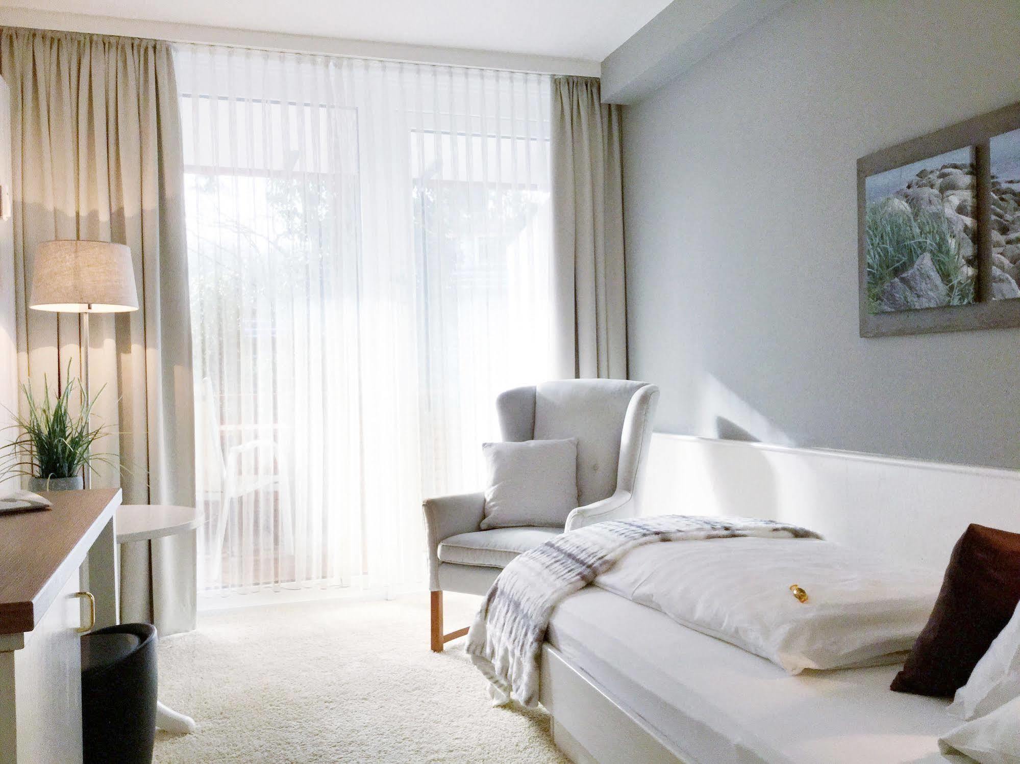 Hotel Ancora Тимендорфер Странд Екстериор снимка